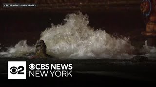 Crews working to repair water main break in Middletown, N.J.