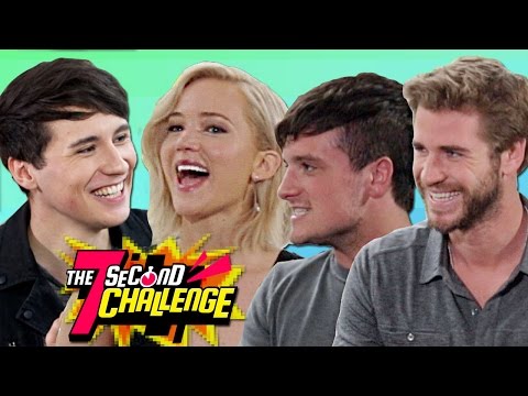 7 SECOND CHALLENGE with Jennifer Lawrence Josh Hutcherson and Liam Hemsworth