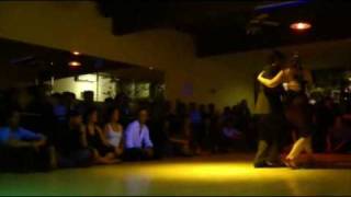 Ariadna Naveira y Fernando Sánchez en la Milonga 10 (19.06.2010) 4/4