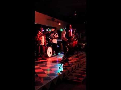 Kelvin Evans St. Louis Saxophonist