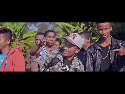 Hoyzra ft Hary Laut ♦MORAMANGA♦ © X tra 2018 [Officiel Clip]