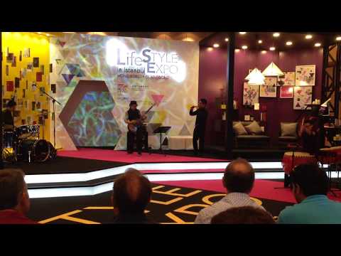 Four Gig Heads percussion group "Life style HK" Turkey Trip 2014 Adele "Rolling in the Deep"