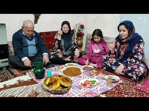 Village-style lentil dish | Baking Tandoori Bread & Cooking Local Lentils Feed