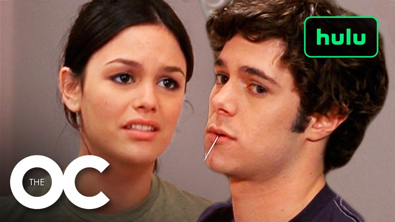 Seth and Summer Look For The Studfinder | The O.C. | Hulu