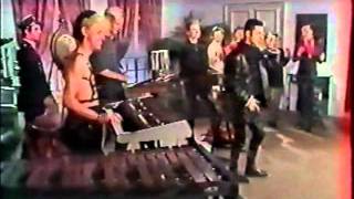 Depeche Mode - It&#39;s Called A Heart (Cocoricocoboy TF1 France 15.01.1986)