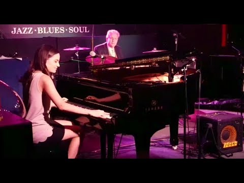 Ladyva - Boogie Woogie at the Philharmonic live