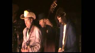 Bob Dylan — Summer Days. 2002. Newcastle, England. Video with audio upgrade (video begins on 20 s)