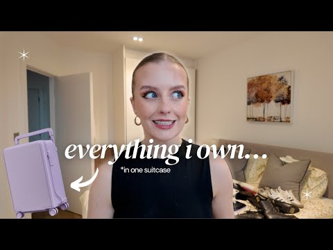 ACCIDENTAL MINIMALIST?| a realistic wardrobe, toiletries & hobbies tour of a theatre performer
