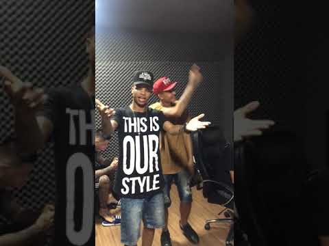 Mc Ks & Mc CL  “ Quem Mandou “ DjFb