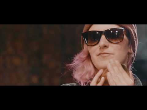 HUNDLING - Ois Chicago