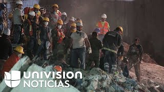 Rescatan a tres sobrevivientes que se encontraban bajo los escombros de un edificio en Condesa