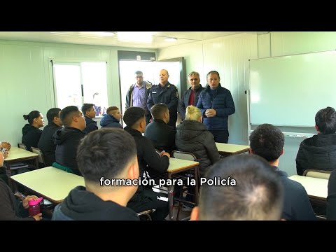 CENTRO DE ENTRENAMIENTO DE LA POLICÍA BONAERENSE. CURSO PARA CONDUCIR PATRULLEROS