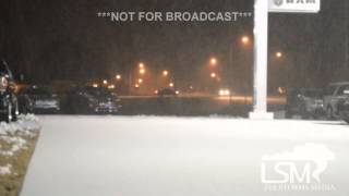 preview picture of video '12-26-14 Sheldon, Iowa Snowfall B-Roll'