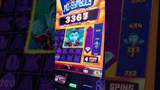 Spooky Link Vampire! #casinogames #casino #slotsaddict #slots