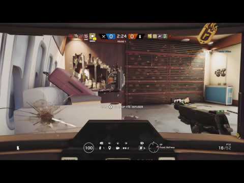 Blitz Bomb Bait (Rainbow Six Siege)