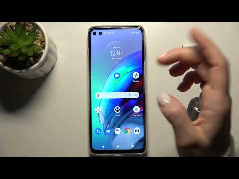 How to Turn On/Off  Google Feed on MOTOROLA Moto G100 -  Show/Hide Google News