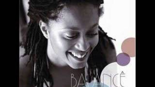 Sara Tavares - Bom Feeling video