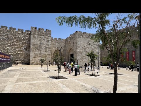 Caminhe do Portão de Jaffa até o Portão de Dung ao redor da Cidade Velha de Jerusalém.