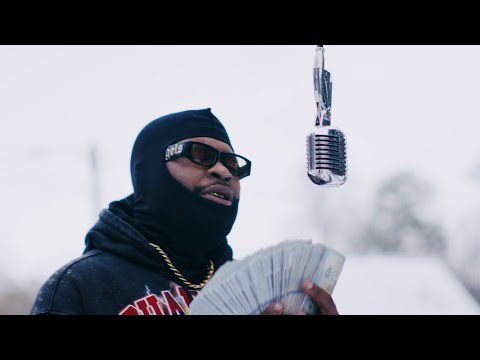 Bigtroopx3- somebody love me (Live performance)