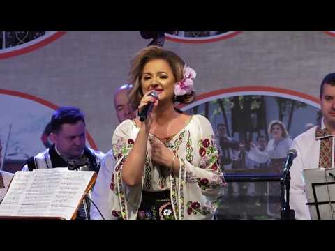 Roberta CRINTEA și “LAUTARII” - Concert Extraordinar -TG-JIU Partea a II-a
