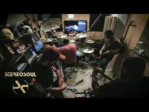 StereoSoul - Intro (23 Down) Live