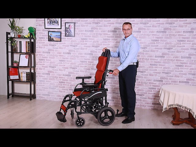 كرسي متحرك يدوي خفيف الوزن قابل للطي وقابل للإ مال...