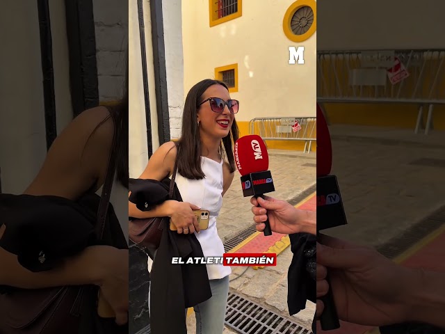Vídeo relacionado con Camiseta de Manga Corta de la Real Sociedad Campeón de la Copa del Rey 2025-2026 Estilo cómic (13- Camiseta Talla L)(Negra Manga Corta)