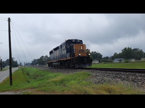 2056 1 Engine No Cars Heads Back North As CSX F706-03 Crosses The Diamond - Pembroke, NC