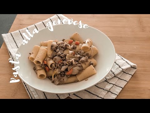PASTA ALLA GENOVESE | Ricetta facile e veloce!