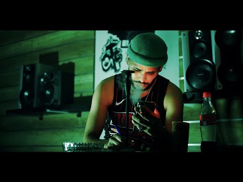 BAGANDA 5.0.1.2 - Intro [Clip Official]