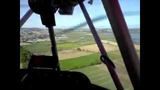 preview picture of video 'Microlight landing 04 newtownards airfield'