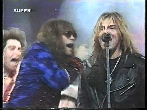 Bon Jovi & Joey Tempest (Europe) sings Get Back in Japan