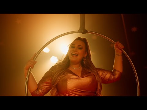 Flieg - Adriana