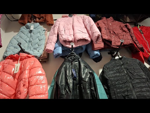 Vídeo relacionado con Magnetar Sudadera con capucha con batería externa - Incluye batería de 13000 mAh - Chaleco eléctrico de 7,4 V - Negro - Hombres y mujeres, Negro, M