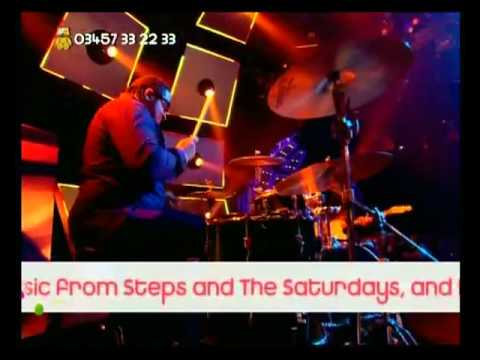 Olly Murs feat. Rizzle Kicks - Heart Skips A Beat (BBC Children In Need 2011)