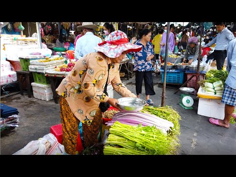 Life At Kandal Market - Morning Food Scenes In Phnom Penh Market