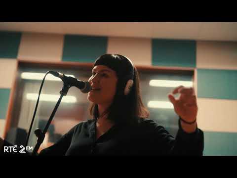 
    LeBoom x AE Mak - Dancing Bug (Studio 8 Session)
  