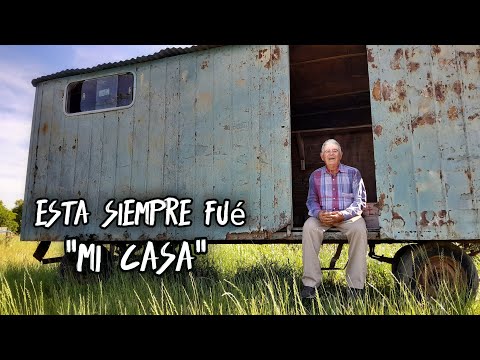 Tiene 82 años, nació entre COLMENAS de ABEJAS y ésta CASA lo SALVÓ | Aún TRABAJA DURO en su FINCA 