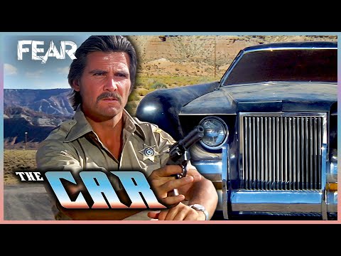 The Police Chase The Supernatural Killer Car | The Car (1977) | Fear