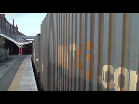 DRS 66429 on 4S44 Daventry - Grangemouth strolls through Crewe on 12/1/12 - HD