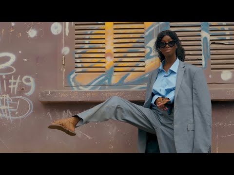 Narah Diouf feat Bilou XIV - Tégguil sa Tank  (clip officiel)