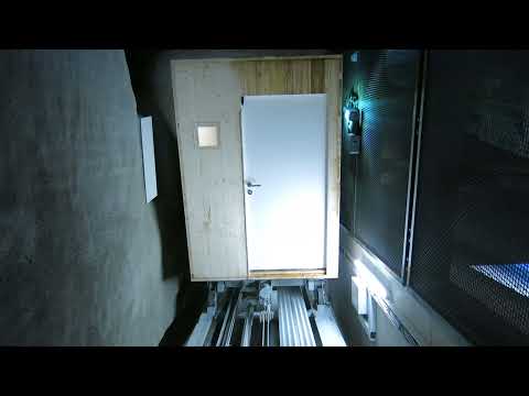 Neue Standseilbahn Hoher Kasten - Kabine fährt ab - new funicular Switzerland