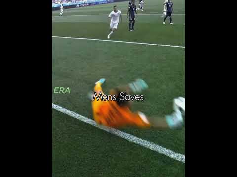 Men's Saves ☠️☠️☠️ #football #skull #edit #trending #soccer #edits #goat