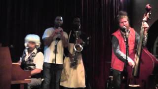Stacy&#39;s Mom-Casey Abrams and the Gingerbread Band with Scott Bradlee 10-25-15 Room 5