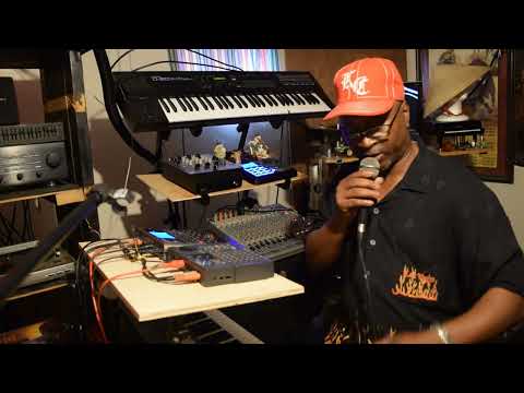 Remixing a G-Funk pattern from the Roland MC-303 Groovebox