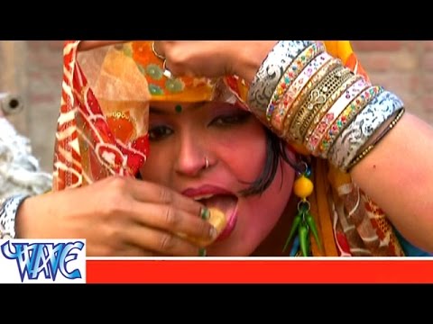 Ghunghat Tare Dabe Gori Golguppa — watch video
