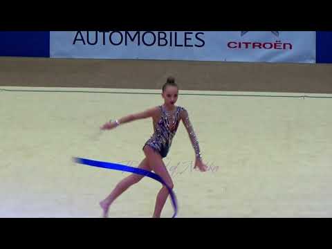 Polina ORLOVA (RUS) ribbon - 2017 Corbeil junior AA