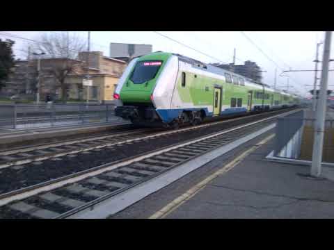 ETR421 016 Trenord - Milano Greco 9/3/2021
