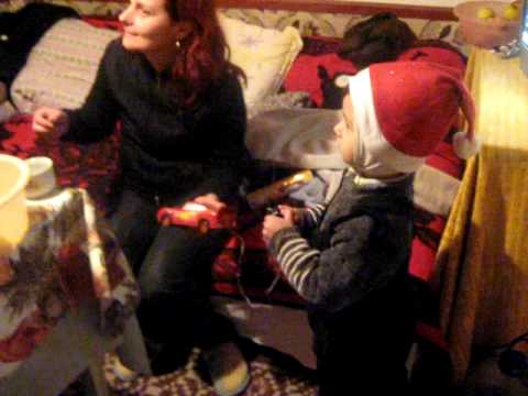 Piticu si cadourile (Craciun Ciocile, 2008)