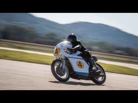 ČZ 500 typ 860 v pohybu. Volume doprava, tady je muzika!